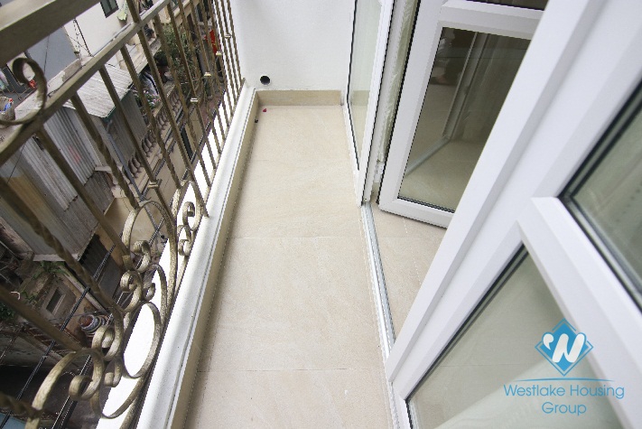 A nice apartment with 02 bedrooms for rent in Hoan Kiem district 